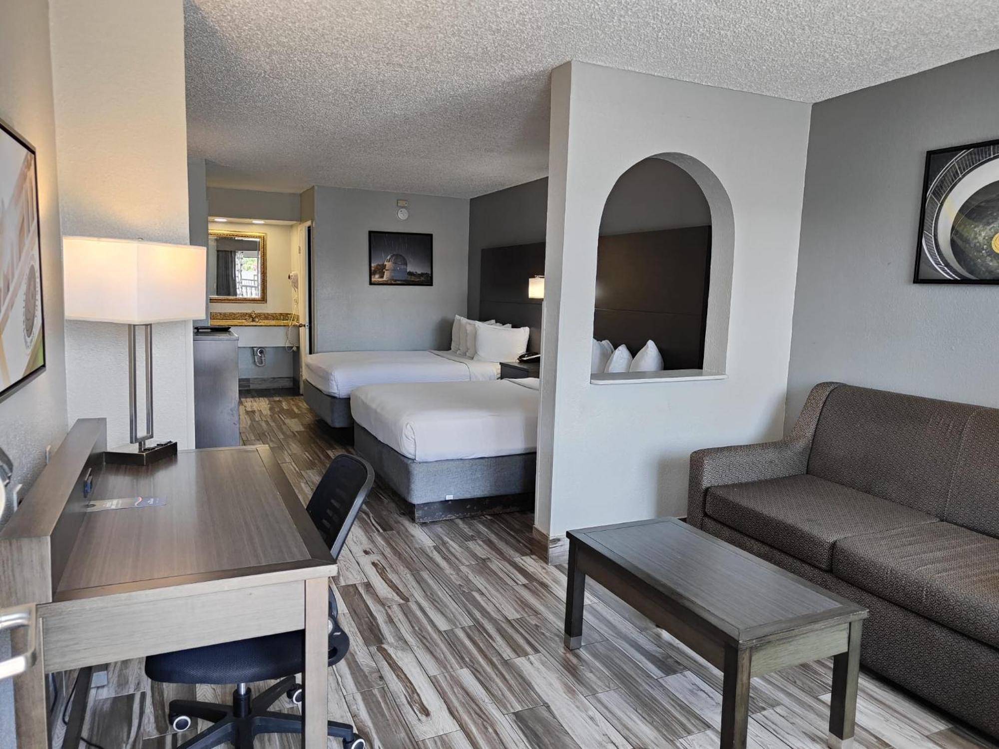 Baymont By Wyndham Orlando East Hotel Alafaya Exterior foto