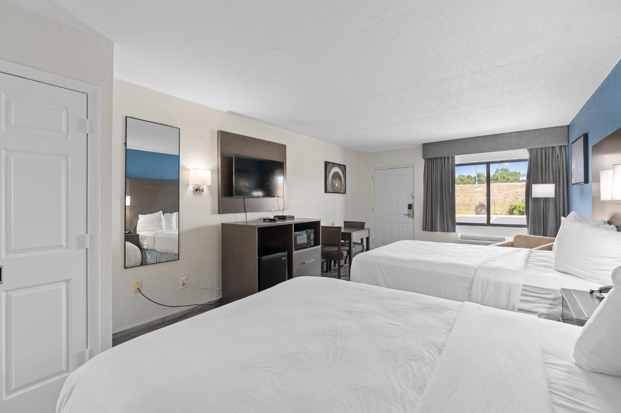 Baymont By Wyndham Orlando East Hotel Alafaya Exterior foto
